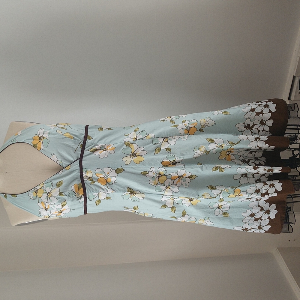 VINTAGE RETRO Cotton Halter Dress with Crinoline Toile Hem
